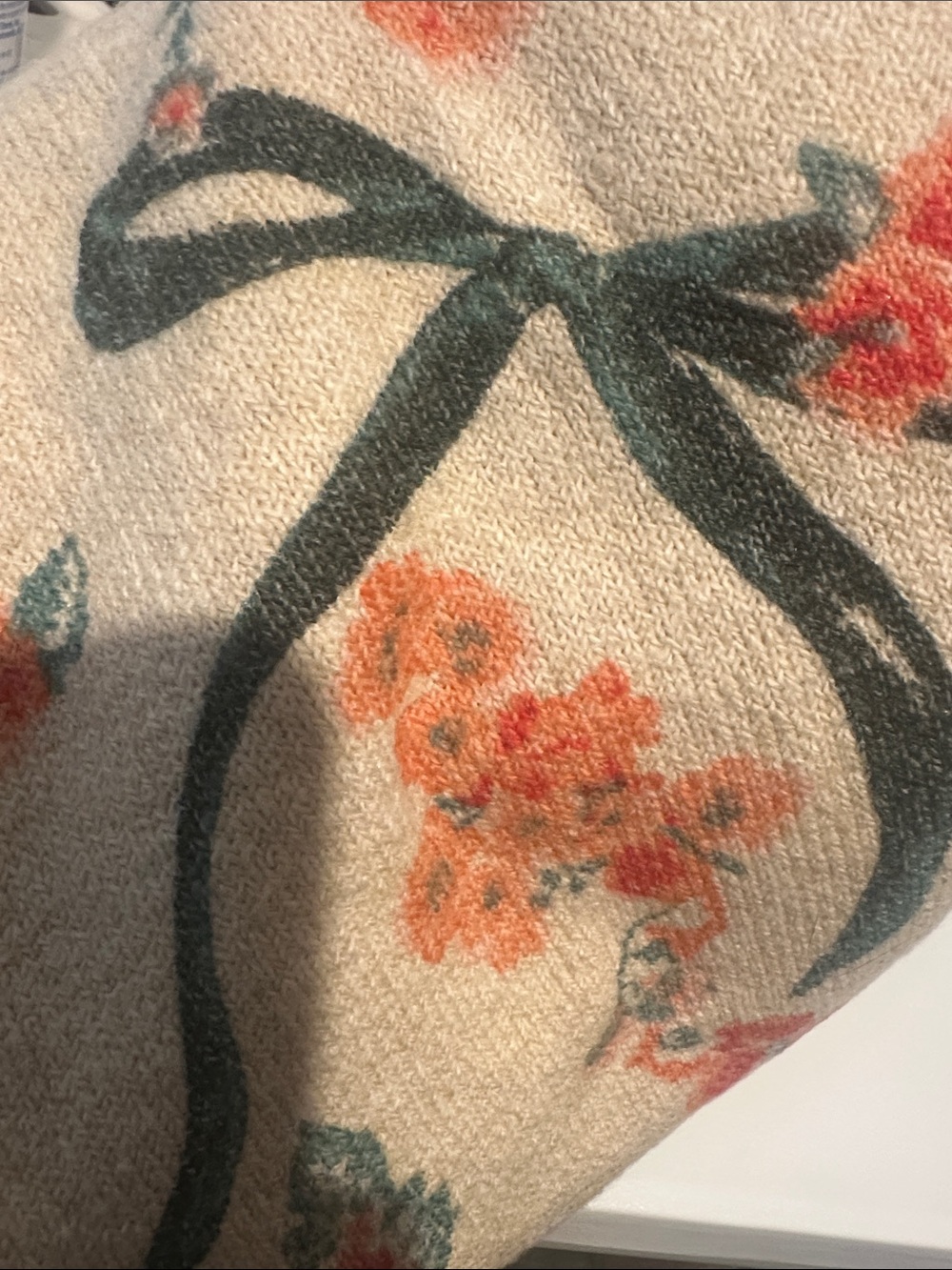 LC Lauren Conrad Beige Crewneck Sweater with Coral Floral Print - Picture 4 of 6